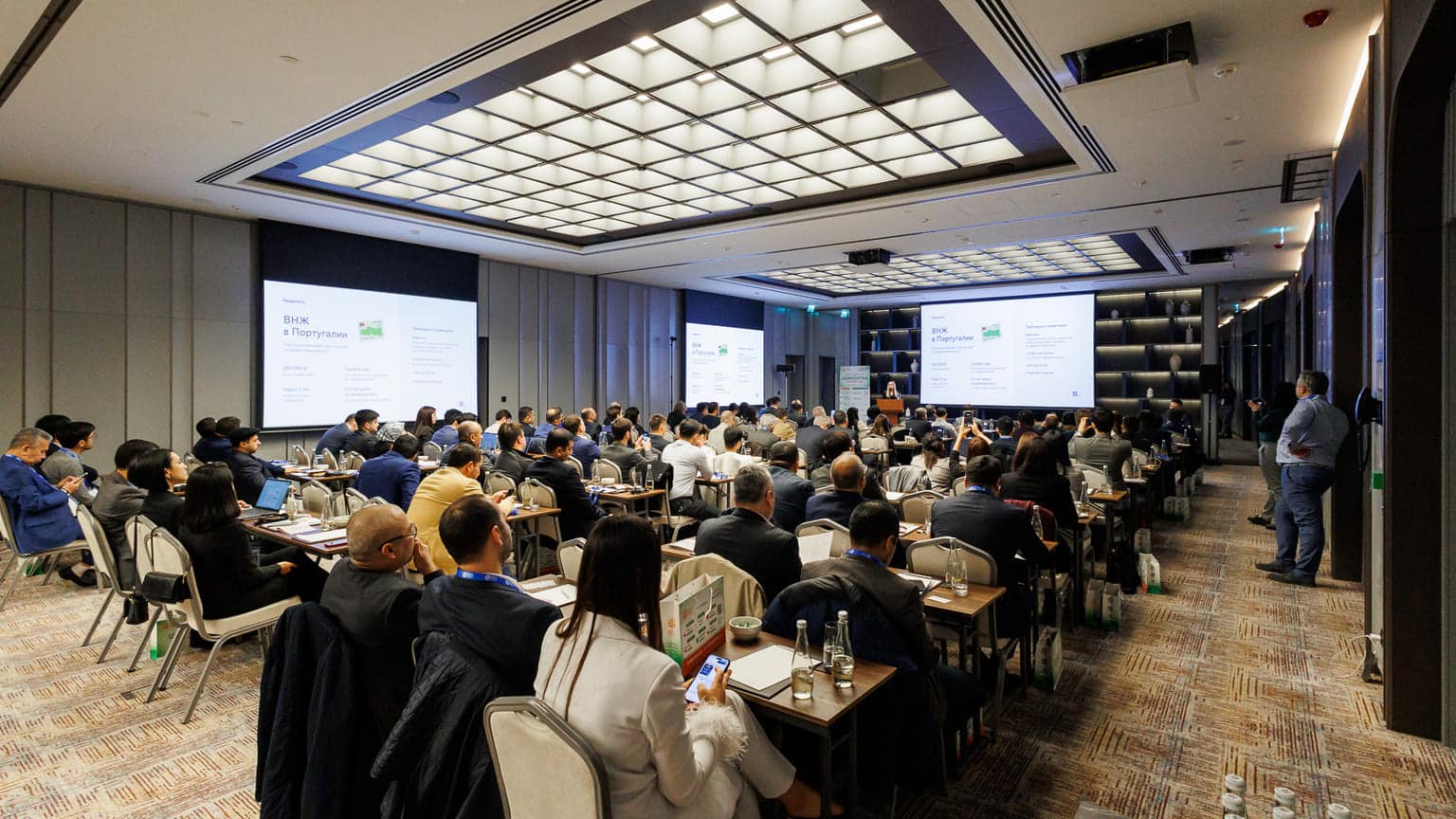Yulia Veremeva and Elena Klimovskaya represent Passportivity at InvestPro Tashkent 2024
